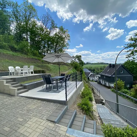 Appartement Lenne-blick Ferienwohnungen-panorama